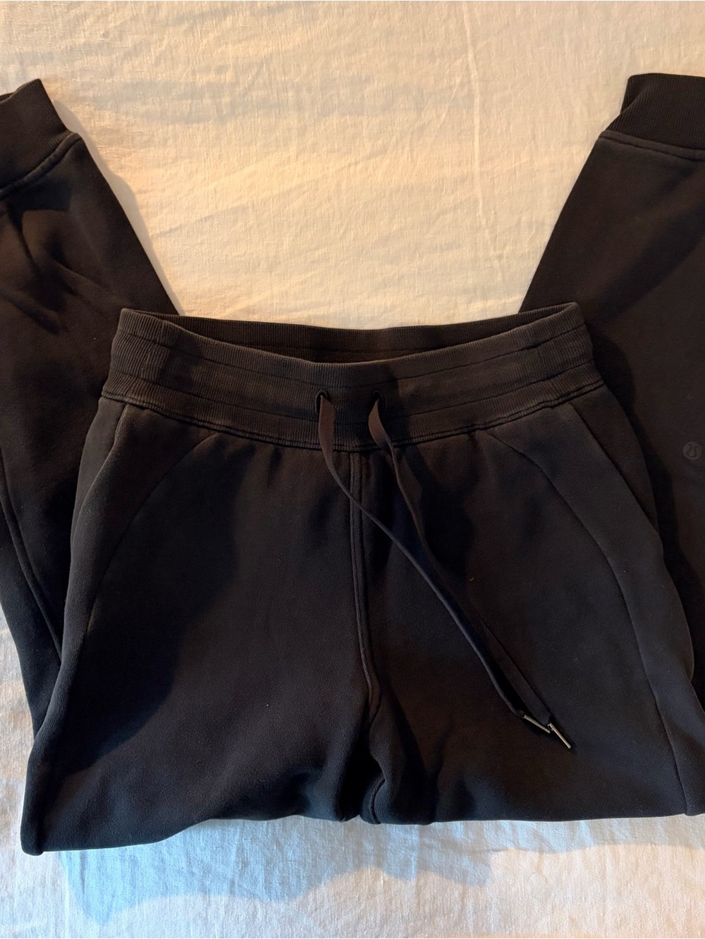 lululemon athletica scuba high rise cropped jogger